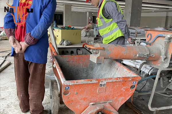 使用w66利来聚合物建补砂浆前确当苦衷项