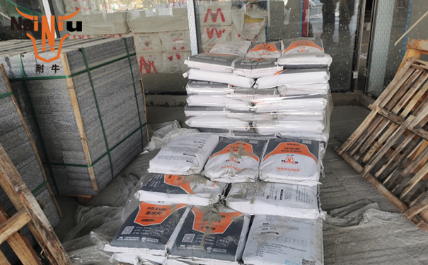 水泥路面啃边、掉边若何处置？该选择哪种建补资料呢？